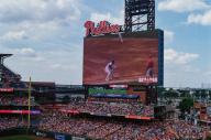 phillies philly // 2048x1365 // 3.2MB