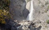 Vinny's Waterfall Yosemite \ // 4448x2752 // 1.6MB