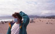 Beach Myles' Santa_Monica Vincent \ // 6640x4128 // 2.6MB